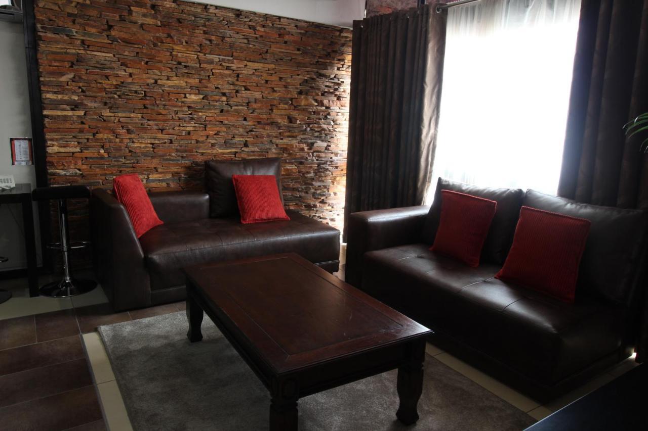 Alcazaba Hotel Йоханнесбург Экстерьер фото